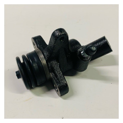 CLUTCH SLAVE CYLINDER TRITON L200