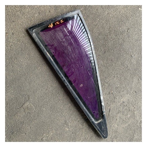 REAR FENDER QUARTER GLASS NISSAN 280ZX Z31 LH