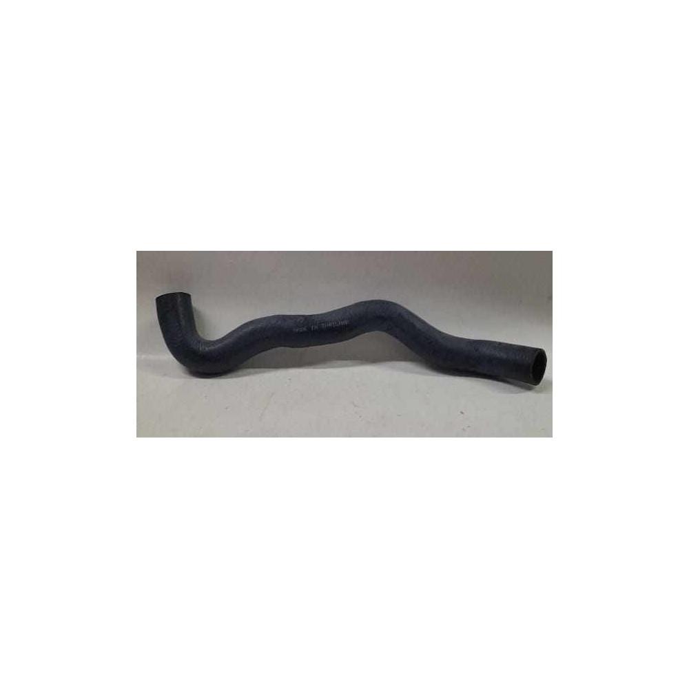 TOP RADIATOR HOSE TOYOTA HIACE LH114