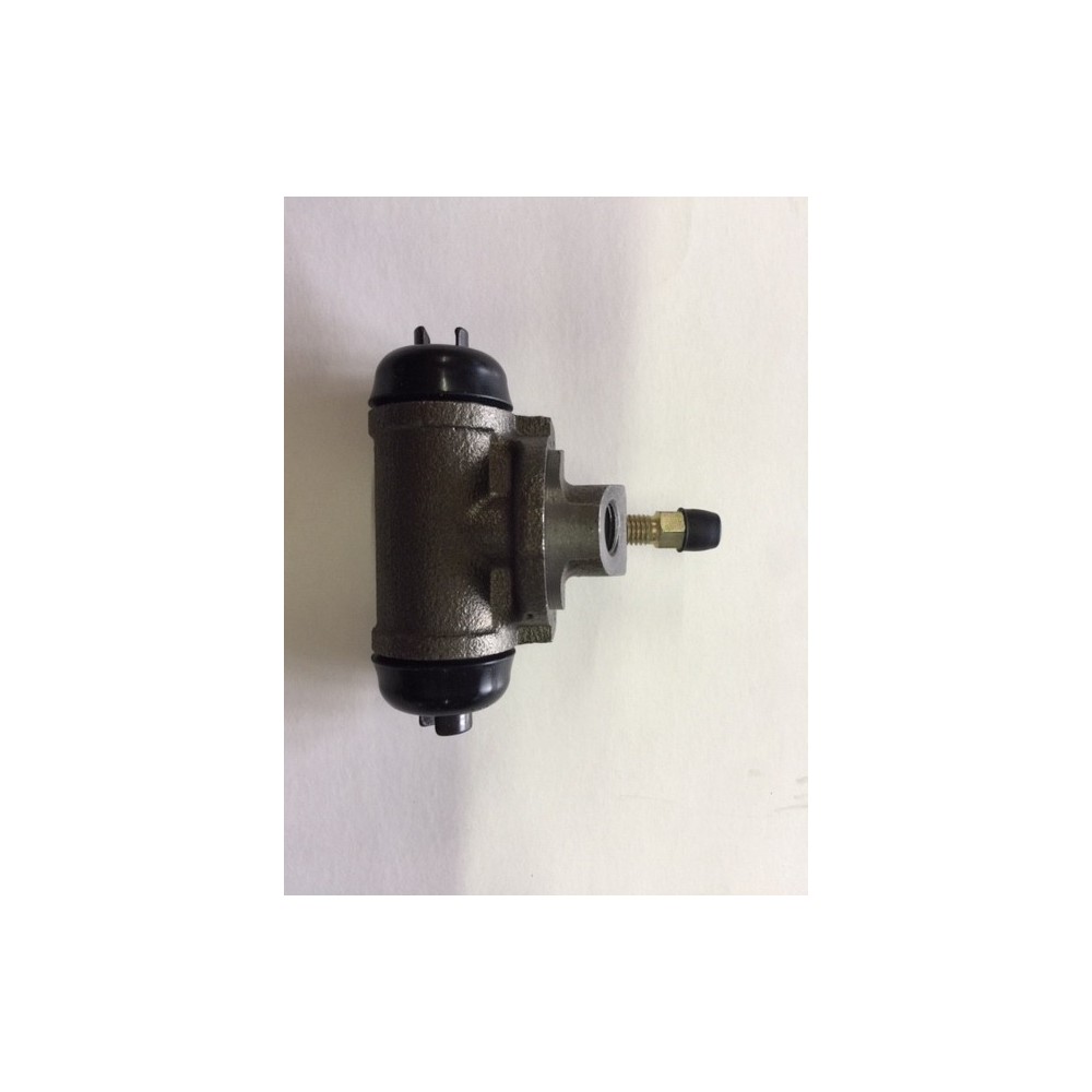SUNNY SENTRA REAR WHEEL BRAKES CYLINDER