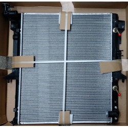 NISSAN CARAVAN E25 RADIATOR
