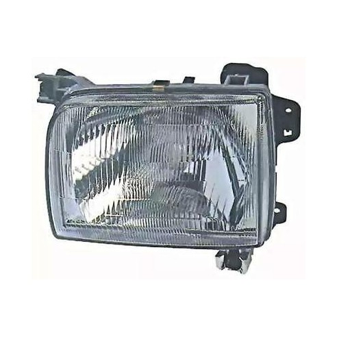 NISSAN D22 PICK UP HEAD LAMP RH