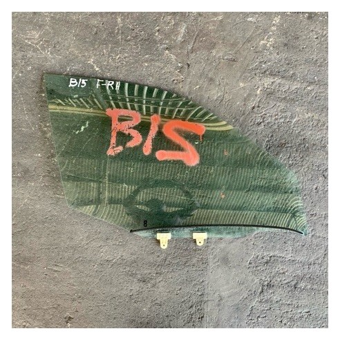 FRONT DOOR GLASS RH NISSAN SENTRA B15