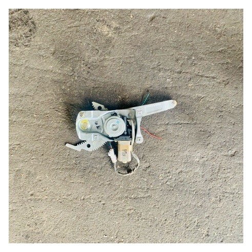 REAR DOOR REGULATOR & MOTOR RH BJ MAZDA 323