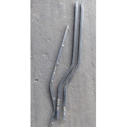 OUTER WEATHER STRIP FRONT RH DOOR NISSAN CARAVAN E24