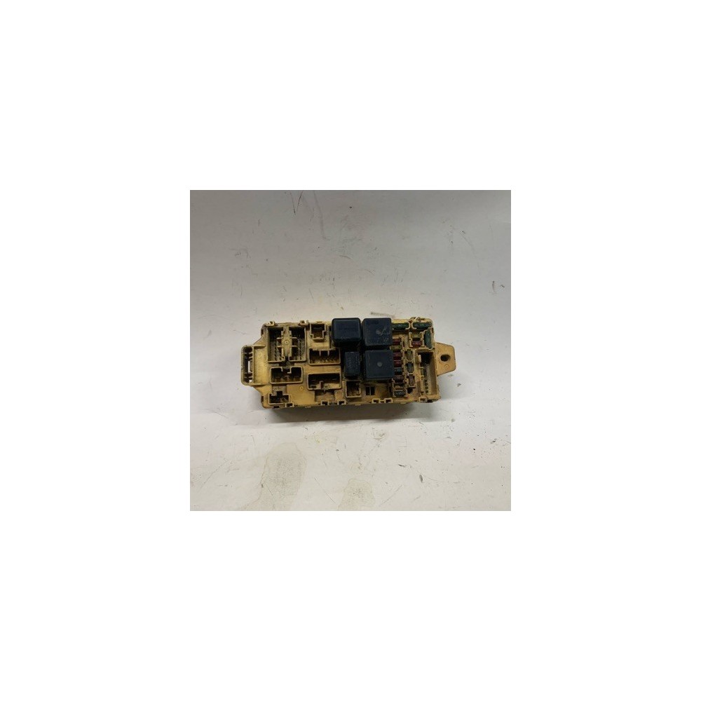 FUSE BOX NISSAN BLUEBIRD U14