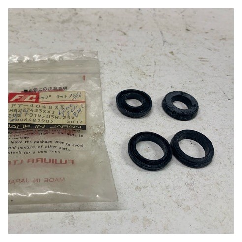 REPAIR KIT BRAKE MASTER CYLINDER MITSUBISHI L200 L300 15/16