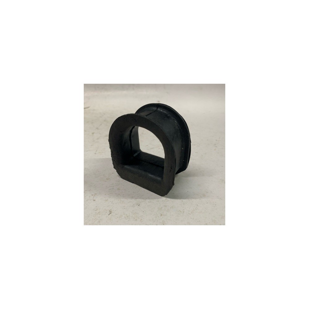 STEERING RACK CLAMP RUBBER RH NISSAN SUNNY B11 B12 MANUAL