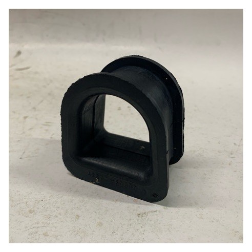 STEERING RACK CLAMP RUBBER RH NISSAN SUNNY B11 B12 POWER