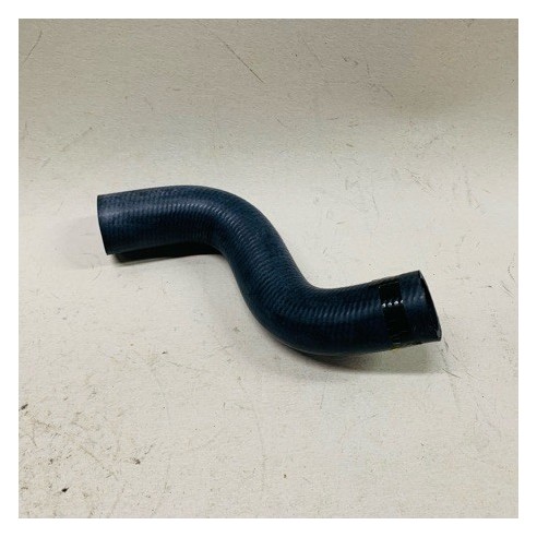 TOP RADIATOR HOSE NISSAN PRIMERA P10 P11