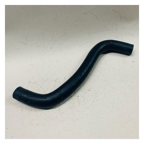 LOWER RADIATOR HOSE TOYOTA COROLLA AE100 AE111