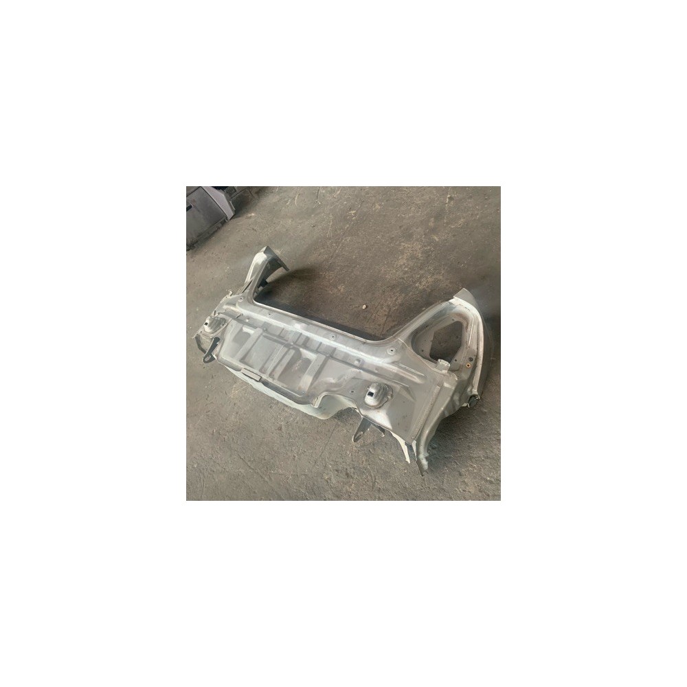 NISSAN SENTRA B12 REAR PANEL O/M USED