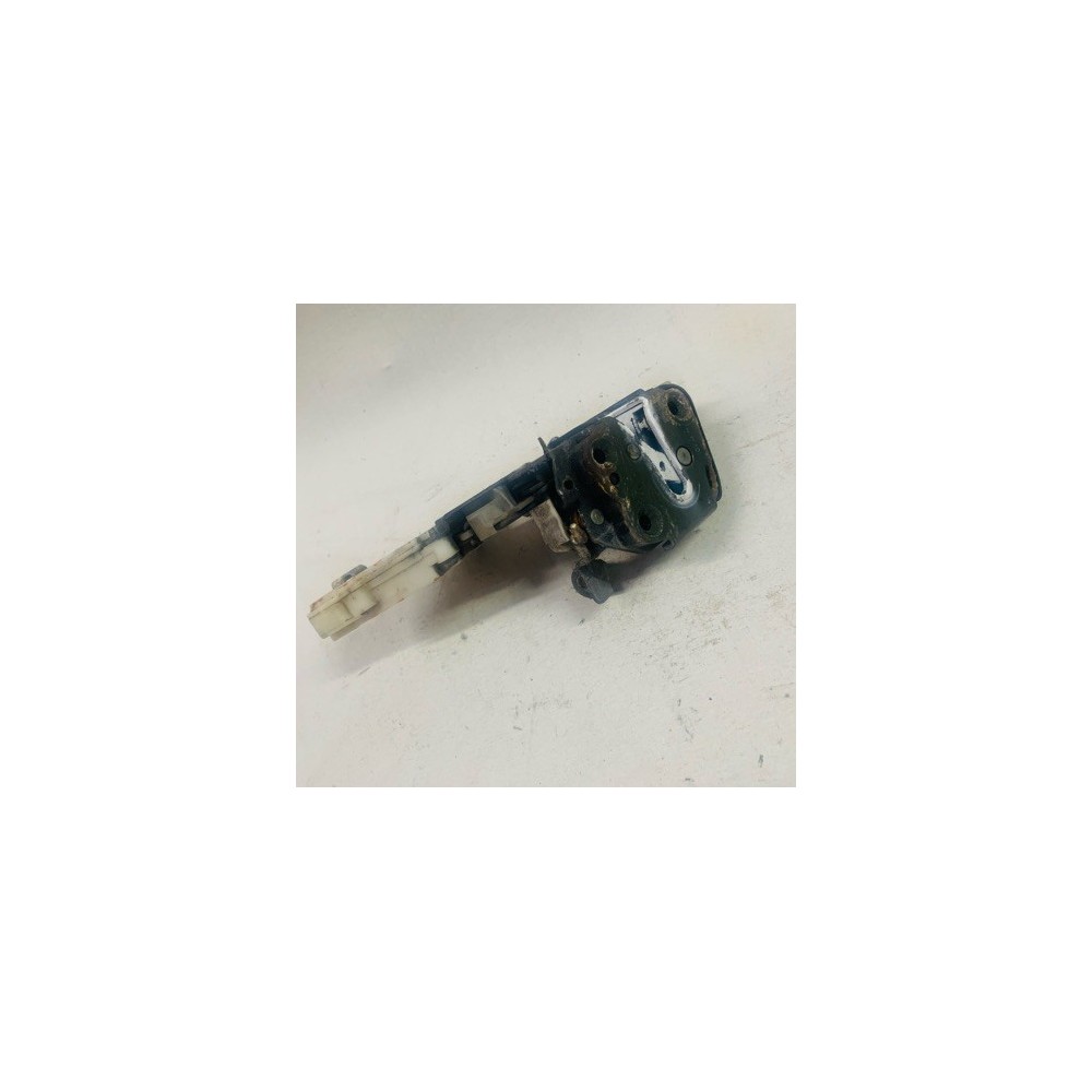 REAR INNER DOOR LOCK RH NISSAN SENTRA B14