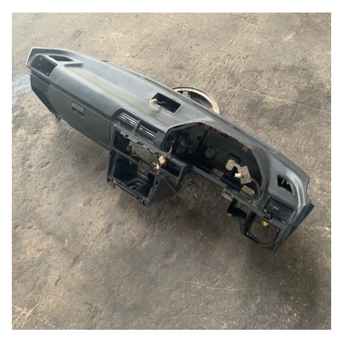 DASHBOARD MAZDA 323 LX