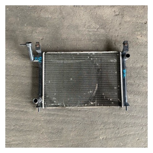 RADIATOR NISSAN SENTRA B12 LH