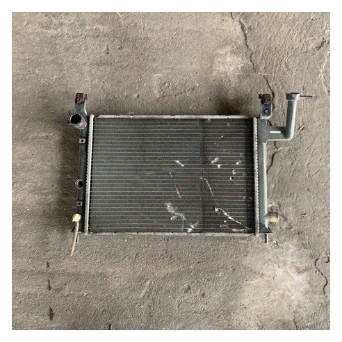 RADIATOR NISSAN SENTRA B12 RH