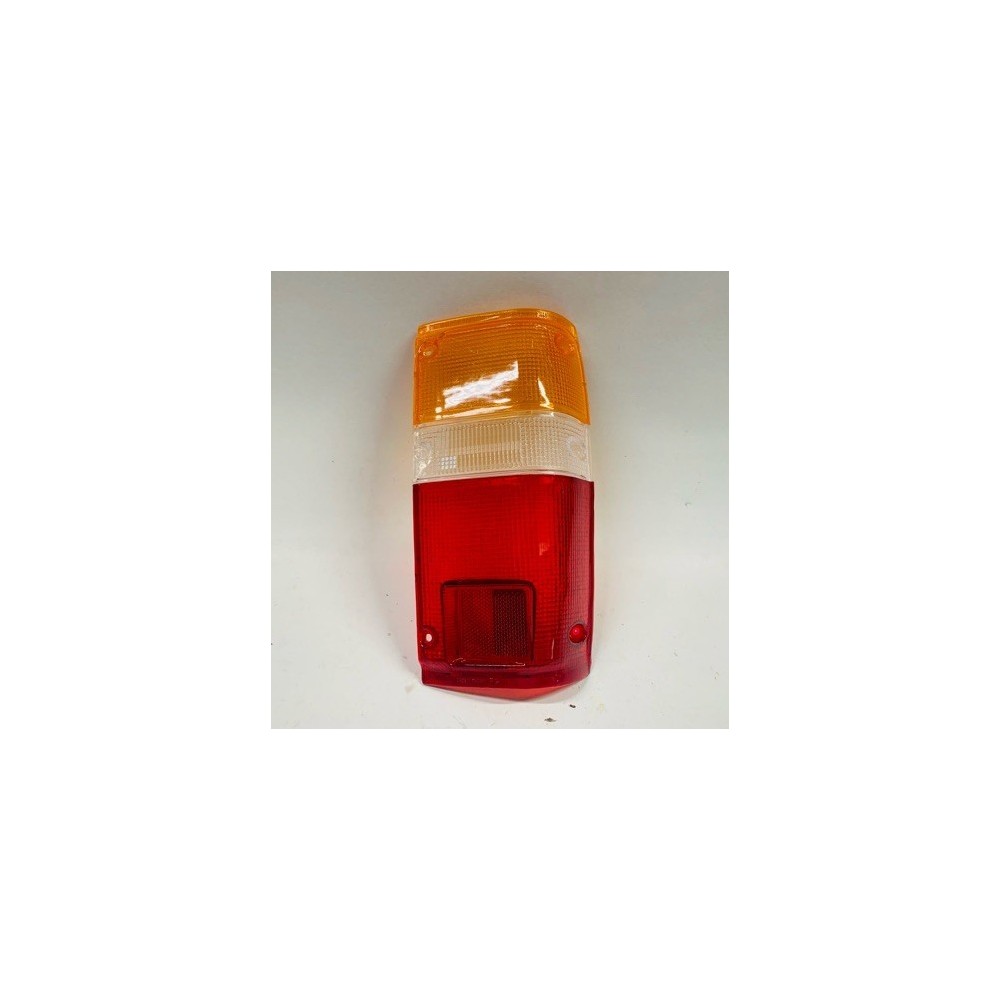 TAIL LAMP LENS RH TOYOTA HILUX N55