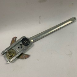 DOOR REGULATOR & MOTOR LH FRT TOYOTA AQUA