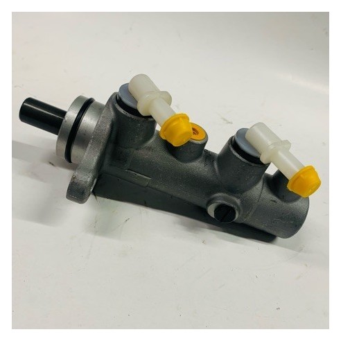BRAKE MASTER CYLINDER HYUNDAI H100 PICKUP 04