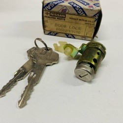 DOOR LOCK NISSAN 280C 430