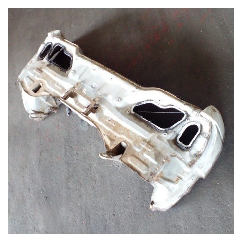 REAR PANEL NISSAN LAUREL C33