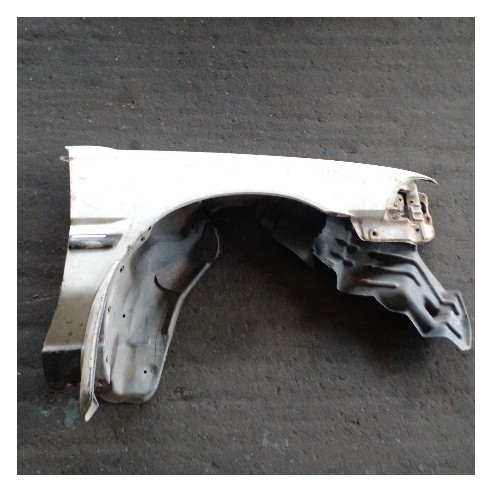 FRONT FENDER TOYOTA COROLLA EE90 SPRINTER LIFTBACK RH