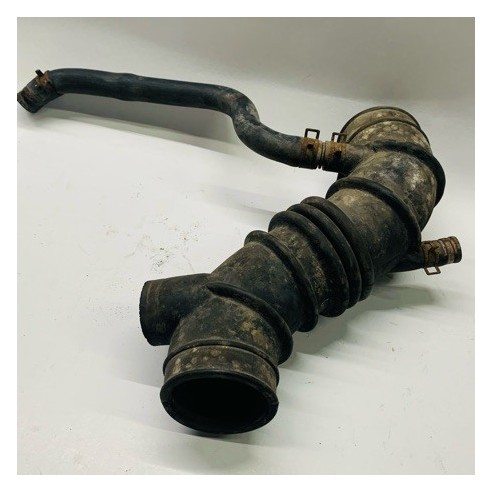 AIR INTAKE HOSE NISSAN SENTRA B12 CA18 16V